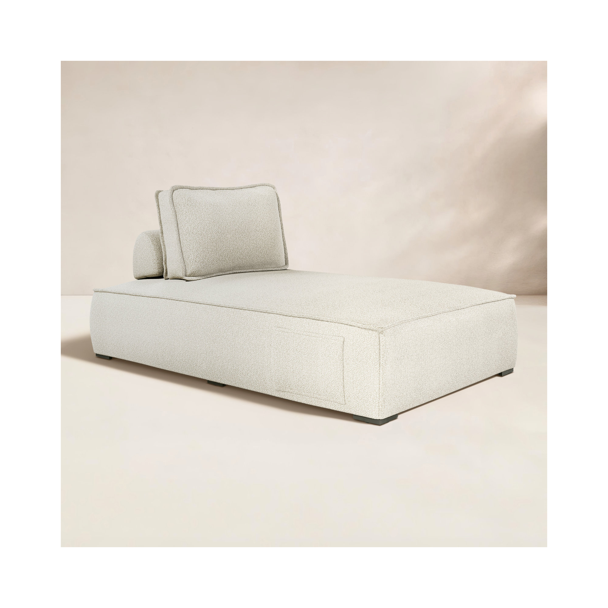 Hampton Outdoor Chaise In Textured Greige