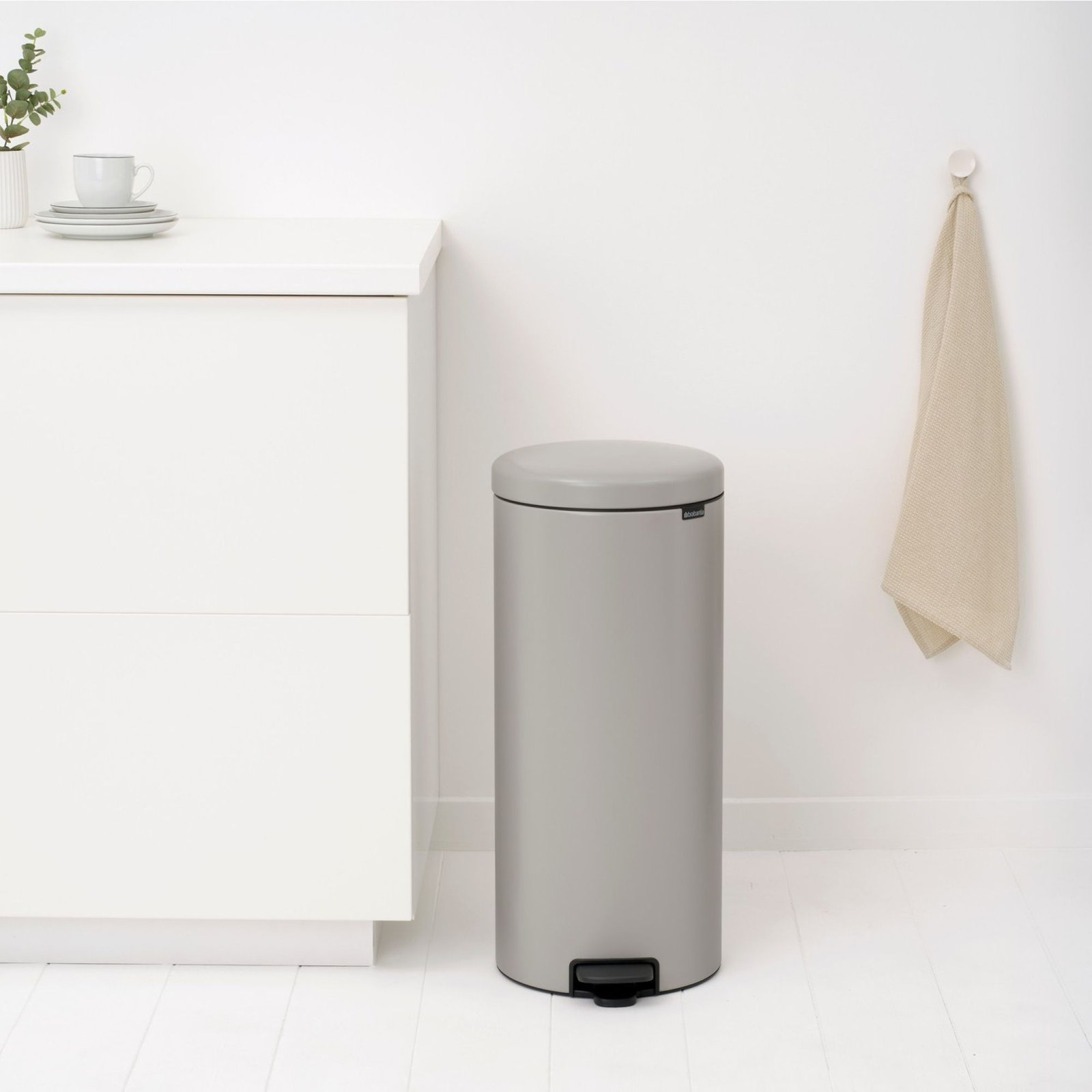 Brabantia Newicon 8gal Step-On Trash Can, Soft Gray