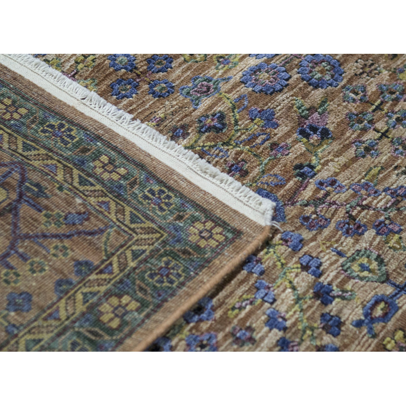 Tapis rouille et vert noué à la main de haute qualité