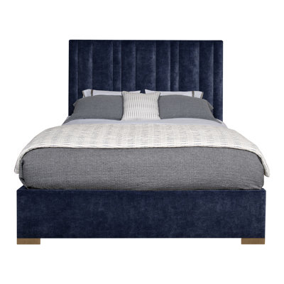Wyeth Upholstered Bed