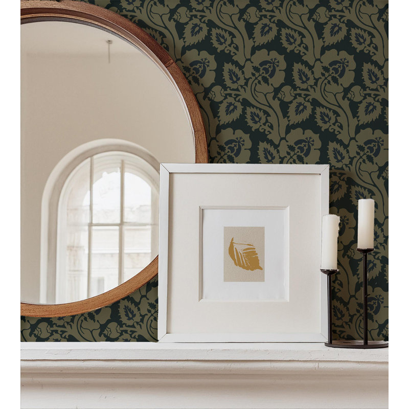 Paisley Briar - Black Gold Botanical Wallpaper
