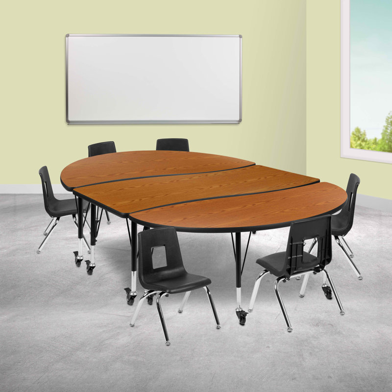 Ensemble de table d'activité pliable en stratifié à motif oval 76 po Goddard, Chêne, L 60 po x P 86 po x H 17 à 25 po