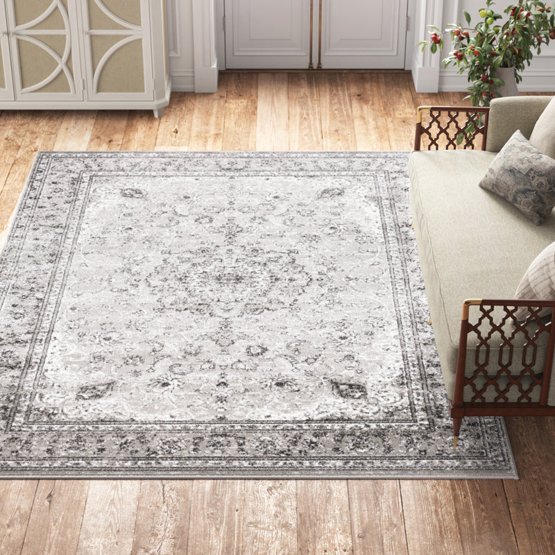 Kucera Oriental Indoor Rug, Rectangle 6'7" x 9'