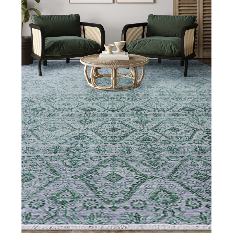 Geometric Area Rug in Silver/Light Green, Rectangle 9' x 12'