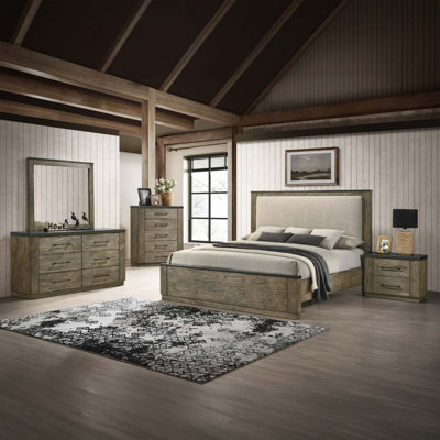 Très grand lit, tissu beige et écorce d'arbre