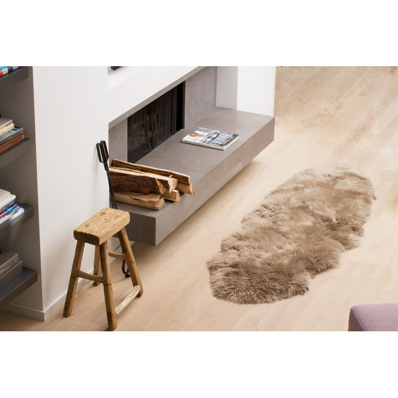 Wiltz Sheepskin Animal Print Indoor Rug, Novelty 2' x 6'