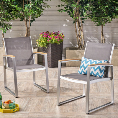 Chaise de salle à manger grise pour l'extérieur en aluminium, 22,81 po de profondeur x 24,18 po de largeur, 34,16 po de hauteur, 10,74 lb Élégant avec siège et dossier en filet, structure en aluminium rouille, patio de style Mid-Century en profondeur, largeur, hauteur et hauteur