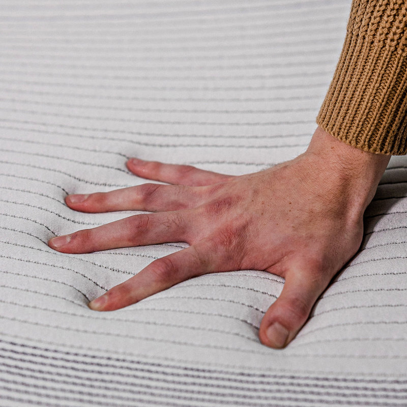 Très grand matelas de 8 pouces - avec mousse de cuivre rafraîchissante pour une housse respirante réparatrice de nuit et un soutien élevé