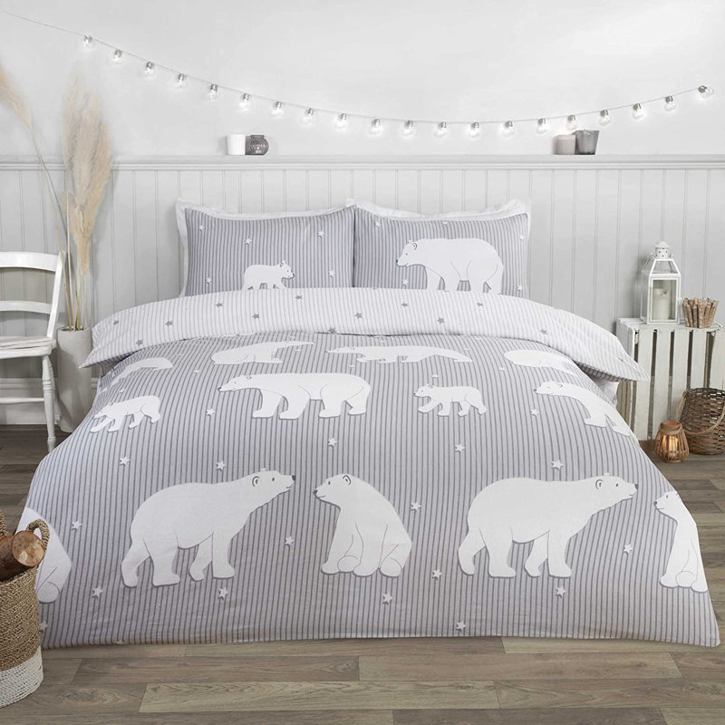 Polar Bear Family Festive Duvet Cover Set, Single Duvet Cover + 1 Standard Pillowcase, Grey