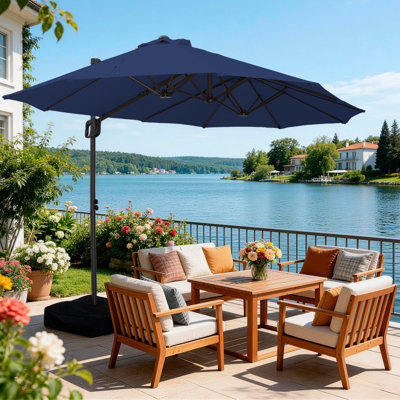 Parasol de patio en porte-à-faux de 13 pi avec inclinaison, sacs de sable et relevage à manivelle pour la piscine et les sièges d'extérieur