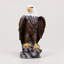 Statue de jardin représentant un aigle à tête blanche debout