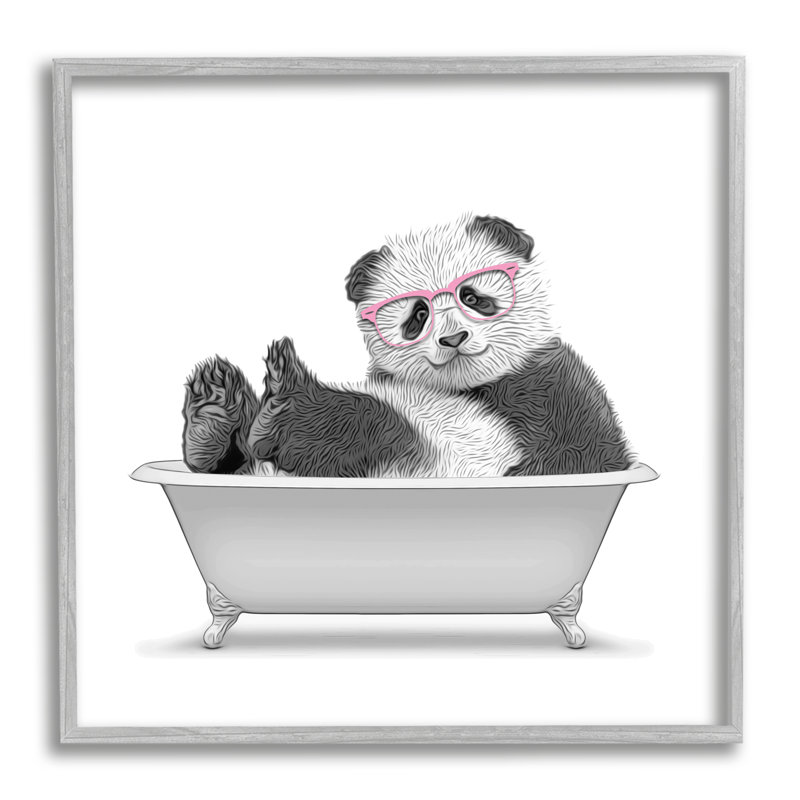 «Quirky Panda Bathaign Rose» par Annalisa Latella - impression, H 24 po x l 24 po x P 1,5 po, Estampe numérique Farmhouse