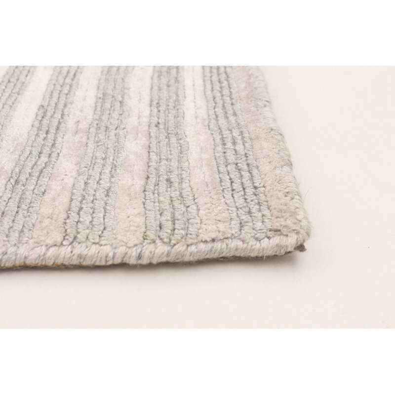 Tapis unique en viscose noué à la main nouvel âge 5 pi x 6 pi 8 po Lela