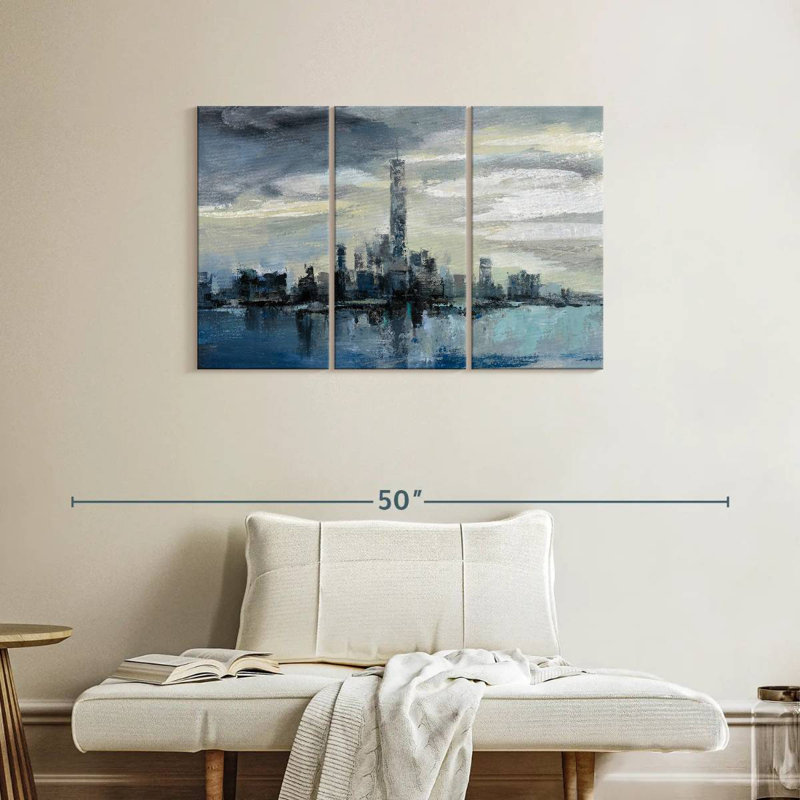 Sireci Manhattan Winter, 24" H x 38" W