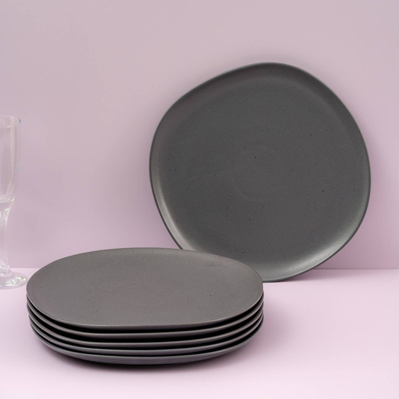 Assiette plate en porcelaine de qualité supérieure EARTH- GREEN | Forme inégale | Va au micro-ondes et au lave-vaisselle