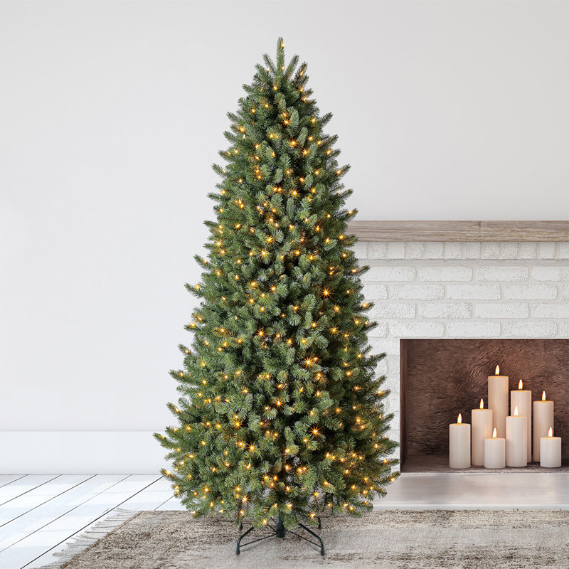 Home Heritage Spruce 7.5 Ft Prelit Artificial Christmas Tree w/ 600 LEDs