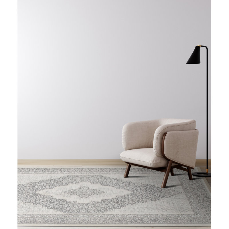 Tanyell Oriental Indoor Rug, Runner 2'7" x 9'11"