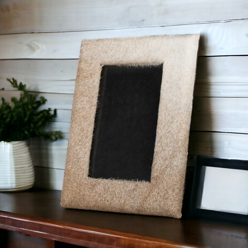 Cadre 5 po x 7 po en peau de vache naturelle avec plateau, 5 po x 7 po, Naturel