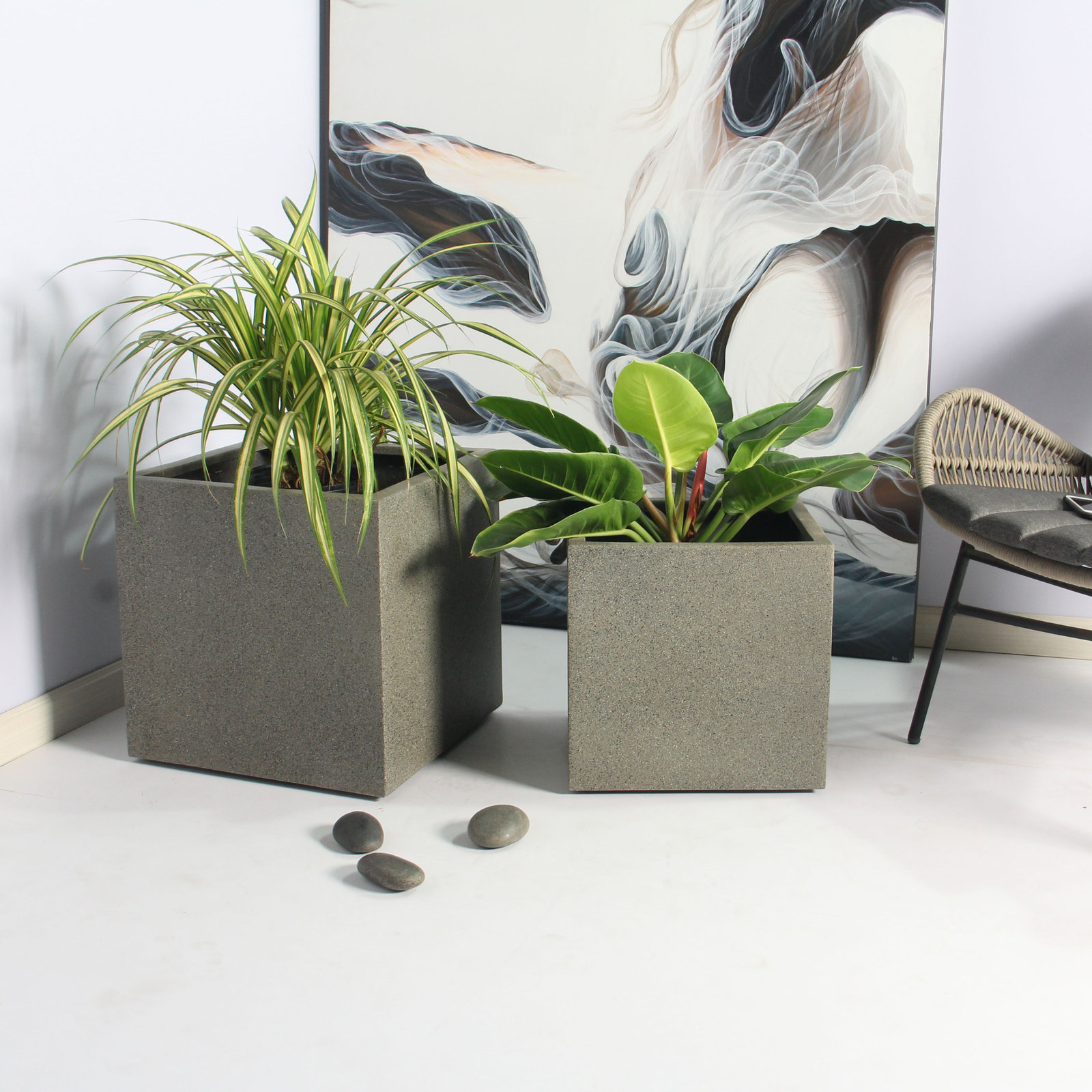 Mariano 17" Planter Box, Gray