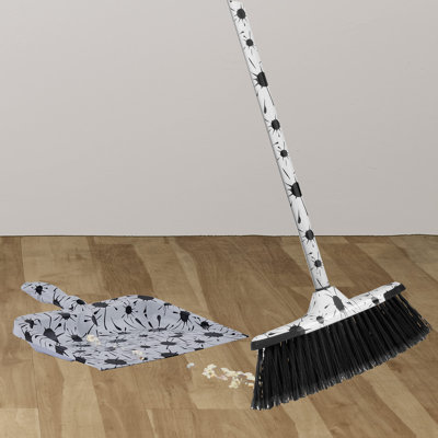 Superio Splash Design Dustpan and Broom Set
