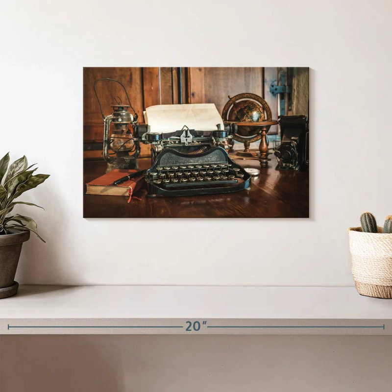 Kerner Antiques, 8" H x 12" W