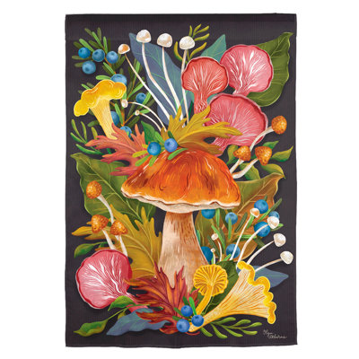 Drapeau floral en suède