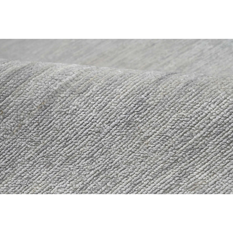 Tapis unique gris de 16 pi x 24 pi One-of-a-Kind