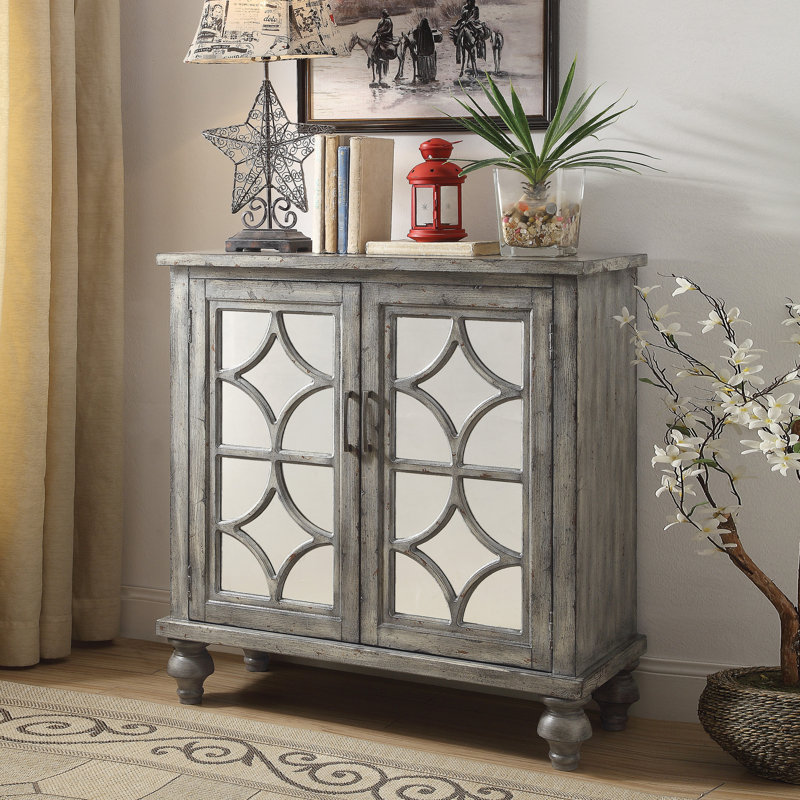 Console grise avec un design moderne