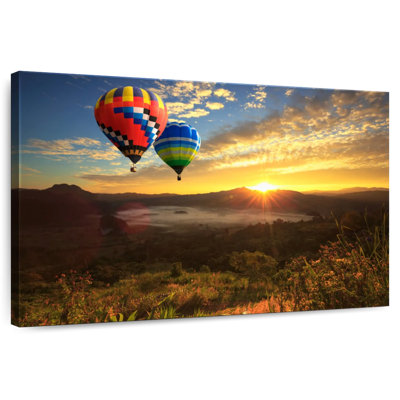 Montgolfières Mehar au lever du soleil