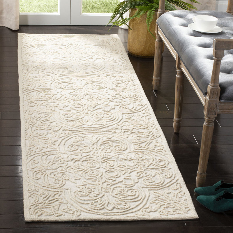 Tapis Marys Trace en laine et coton, tissÃ© Ã  la main, Tapis de couloir 2 pi 3 po x 10 pi, Ivory