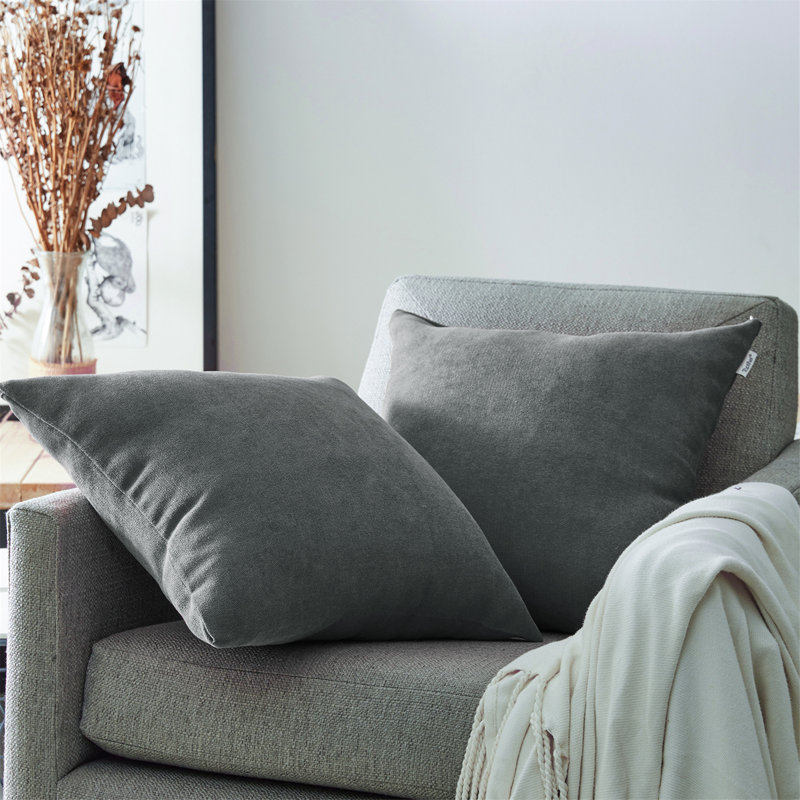 Housse de coussin carré en chenille, 18" x 18", Gris foncé
