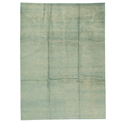 Hand Knotted Area Rug in Green