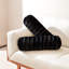Coussin en fausse fourrure Cheer Collection-74167497