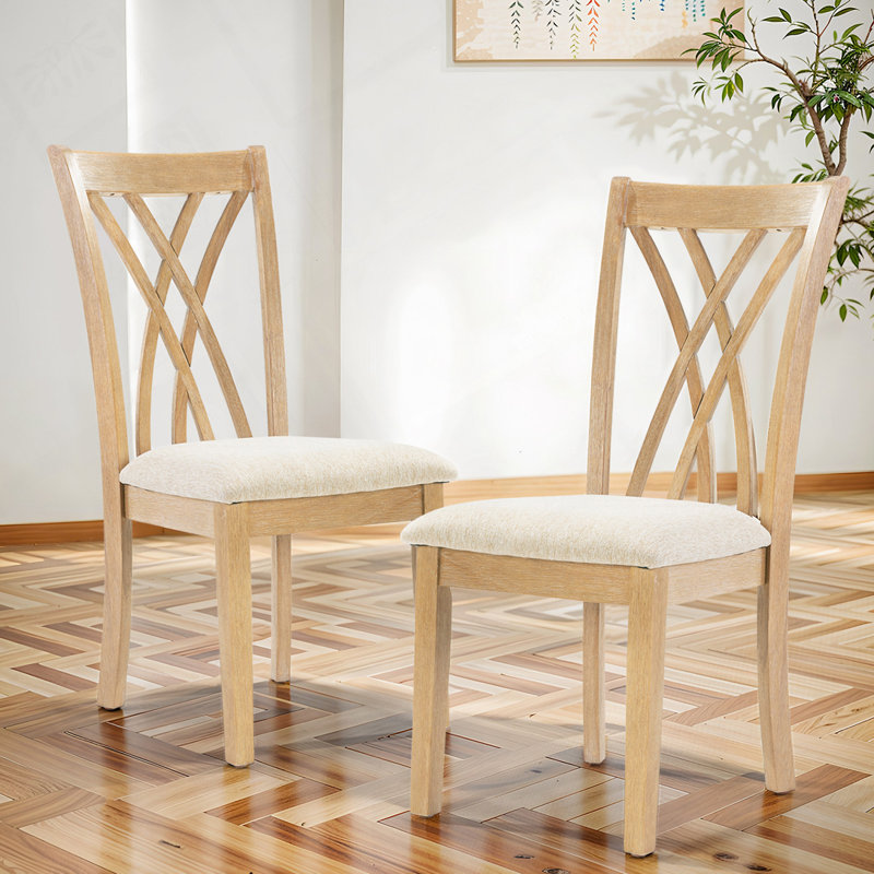 Chaise en bois d'hévéa