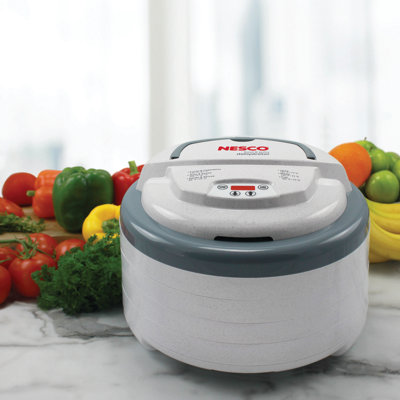 Déshydrateur d'aliments Nesco à 4 plateaux Snackmaster