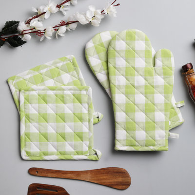 Didi's Kitchen Gingham Cotton Potholder & Oven Mitt Set