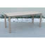 Table de salle à manger grise, 68,9 pouces de long, hanches en bois texturé, esthétique minimaliste, trou de parasol, matériau des hanches convenant à l'intérieur et à l'extérieur, conception, configuration