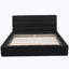 Grand lit plateforme tapissier-131270815