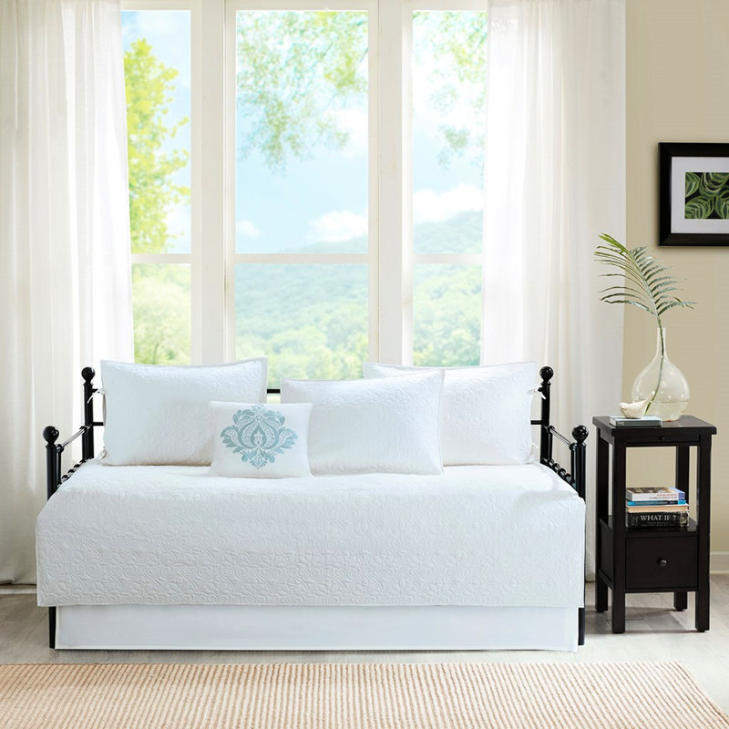 Housse de 6 lits de jour en blanc, pour matelas simple, rembourrage en coton, housse incluse, 3 taies décoratives, coussin décoratif, facile à laver à la machine avec lavable à l'eau de 17 pouces