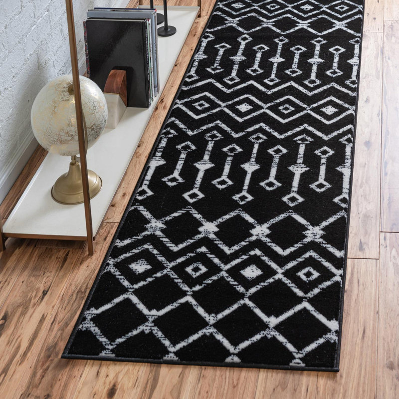Tapis noir Selim, Tapis de couloir 2 pi 6 po x 8 pi 2 po