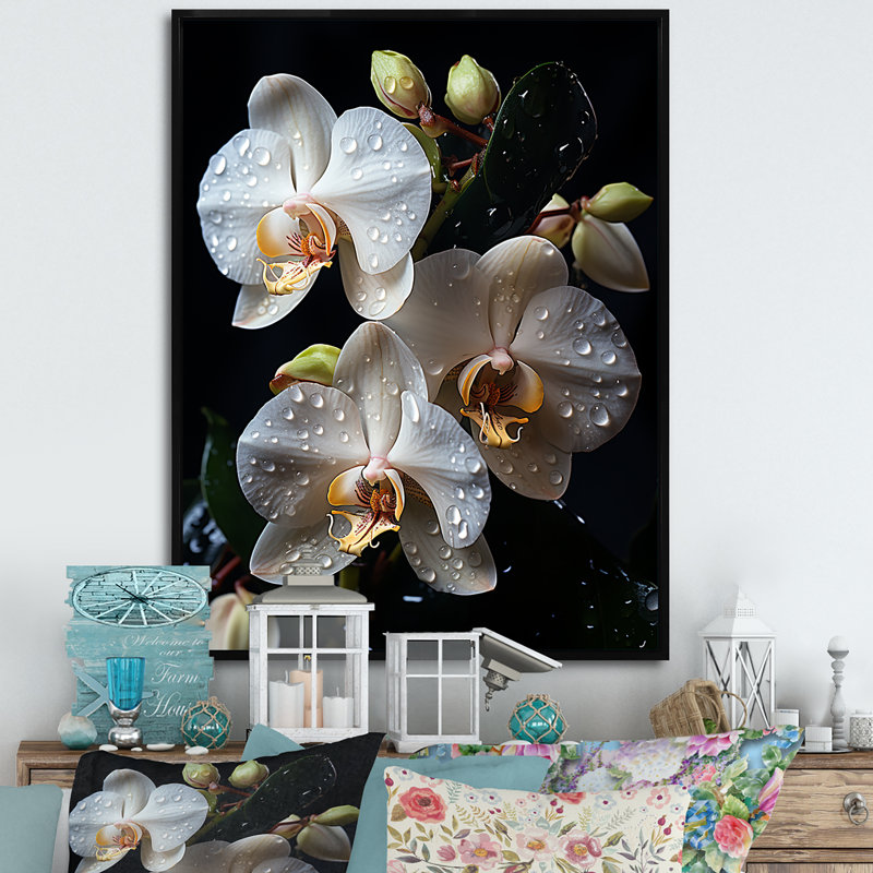 Orchidées blanches pétales d'élégance I, H 40 po x l 30 po x P 1,5 po, Cadre flottant noir