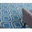 Tapis géométrique bleu / ivoire Kardinya-307564946