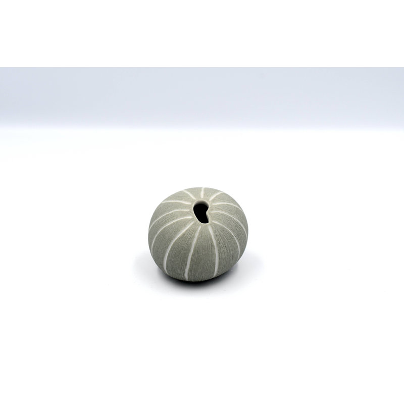 Aubriyana Handmade Table Vase, Gray