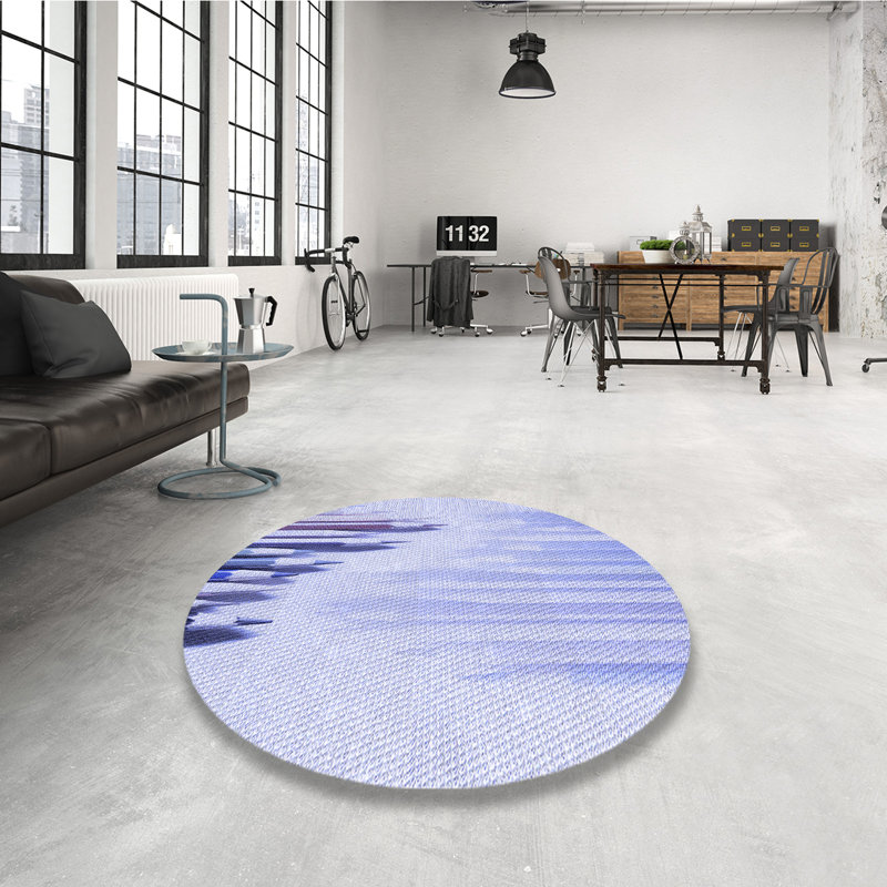 Indoor Rug, Round 7'