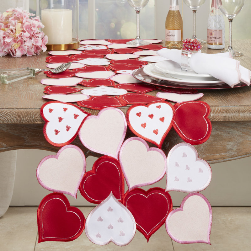 Chemin de table romantique