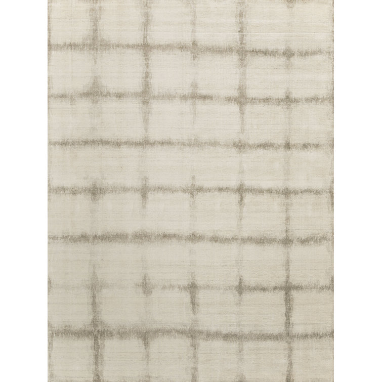 Chroma Hand-Loomed Wool Geometric Area Rug in Ivory/Silver