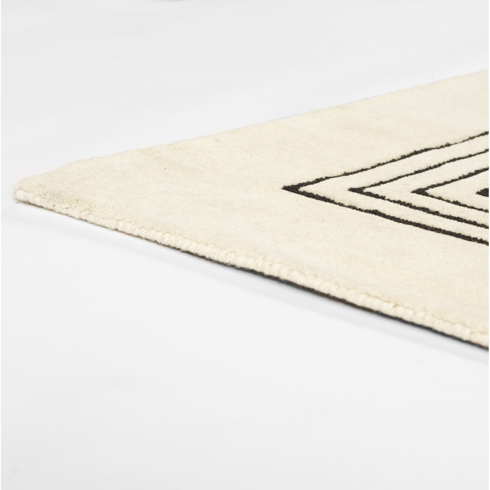 Orlie Copper Hand-Tufted Geometric Wool Rug, Runner 2'6" x 8', Black Beige