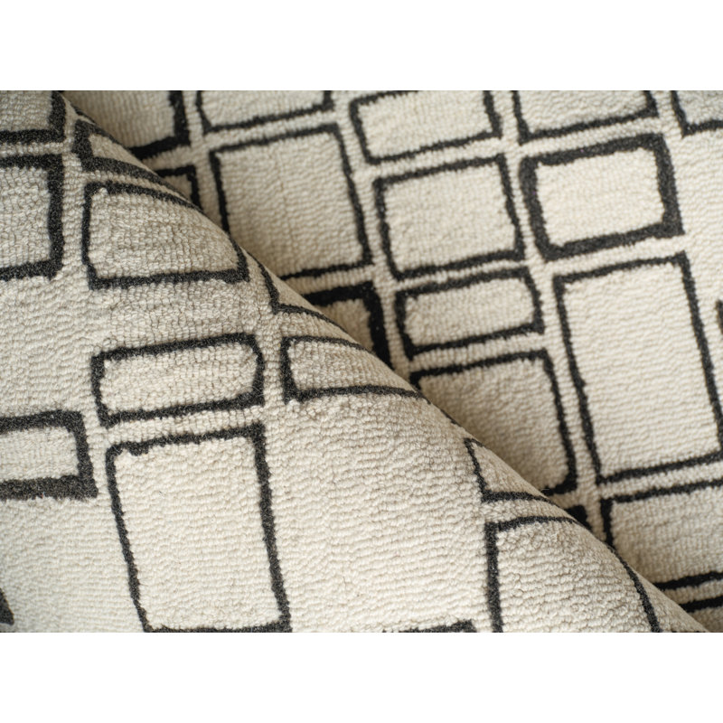 Soho Hand Tufted Wool Abstract Area Rug in Ivory/Black, Rectangle 9' x 12'