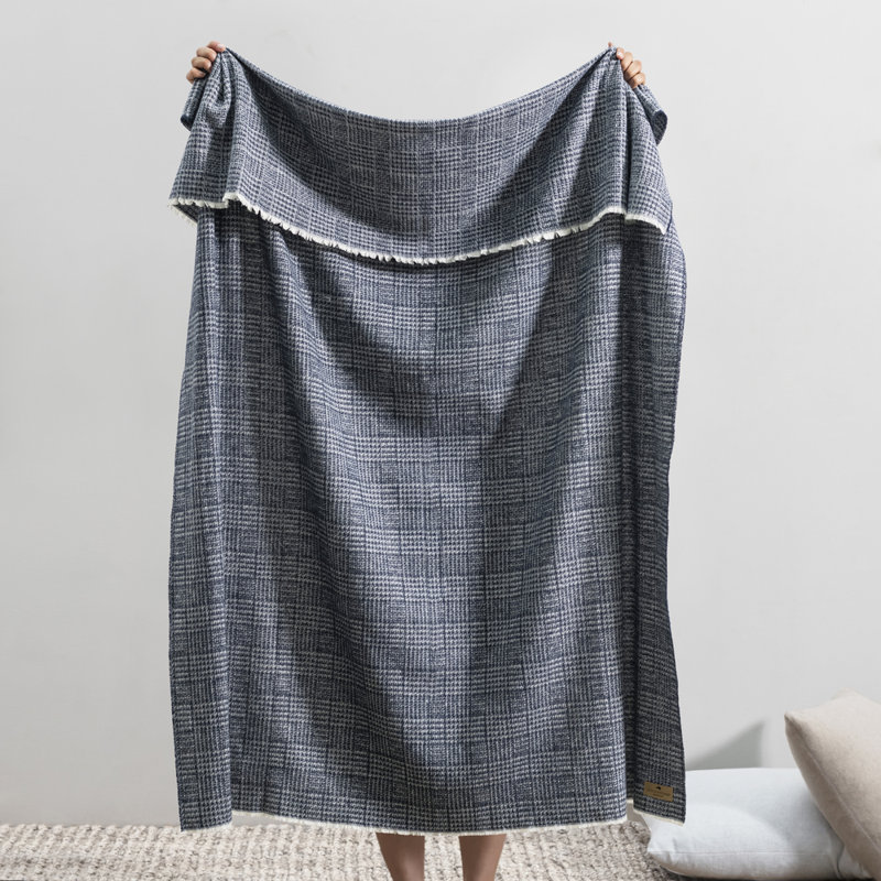 Sutton Plaid Throw,  Navy Houndstooth