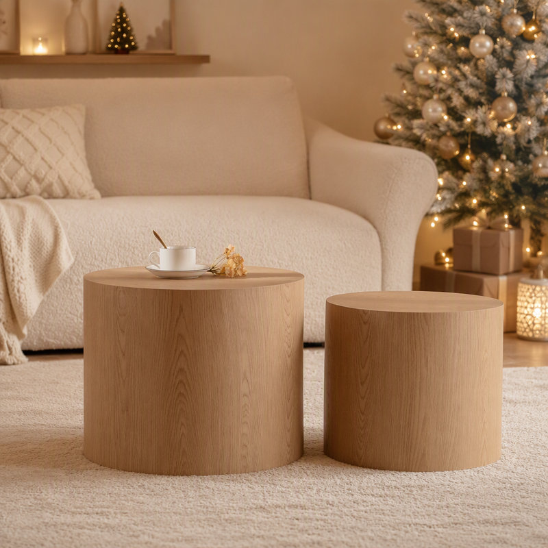 Ensemble de tables basses gigognes rondes modernes avec surface imperméable et résistante, idéales pour les petits espaces et répondant à divers besoins de décoration intérieure.